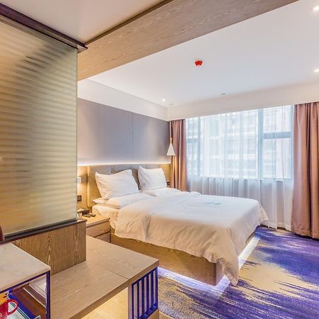 Lifu Hotel Wankel Jiang Tai Road Metro Station Branch Guangzhou Exteriör bild
