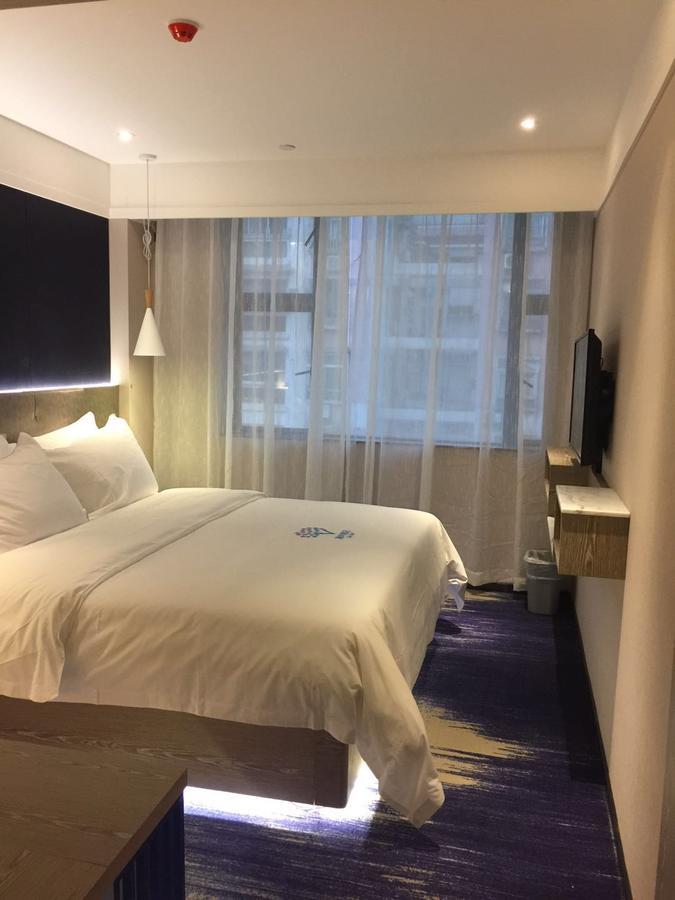 Lifu Hotel Wankel Jiang Tai Road Metro Station Branch Guangzhou Exteriör bild