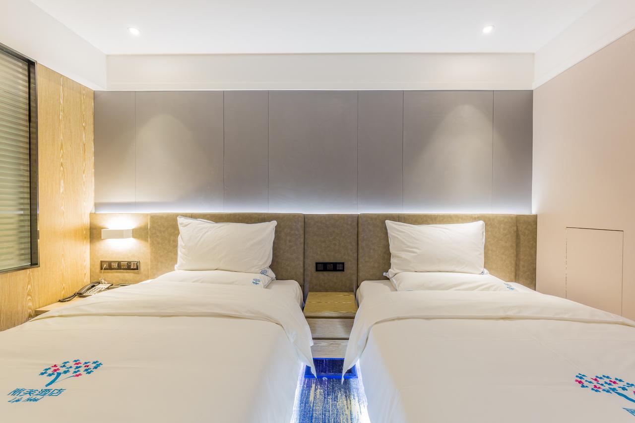 Lifu Hotel Wankel Jiang Tai Road Metro Station Branch Guangzhou Exteriör bild