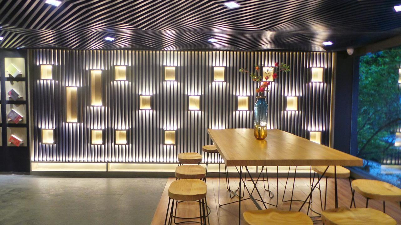 Lifu Hotel Wankel Jiang Tai Road Metro Station Branch Guangzhou Exteriör bild